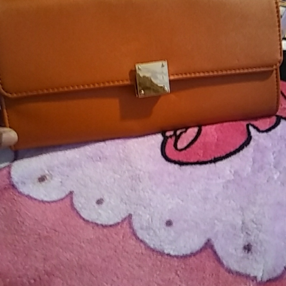 Hand purse